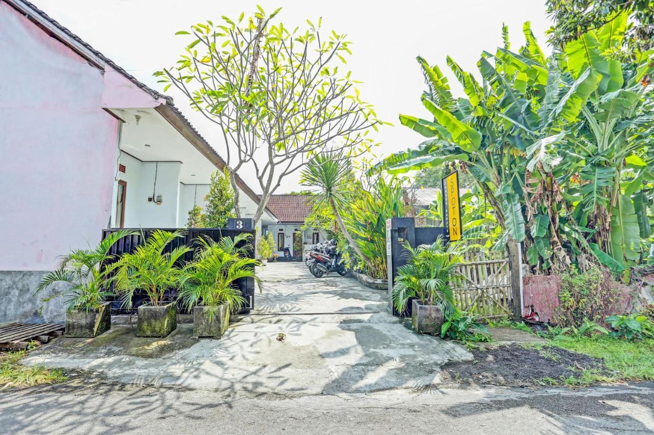 Spot On 91197 Pondok Rahayu Hotell Kerobokan Exteriör bild